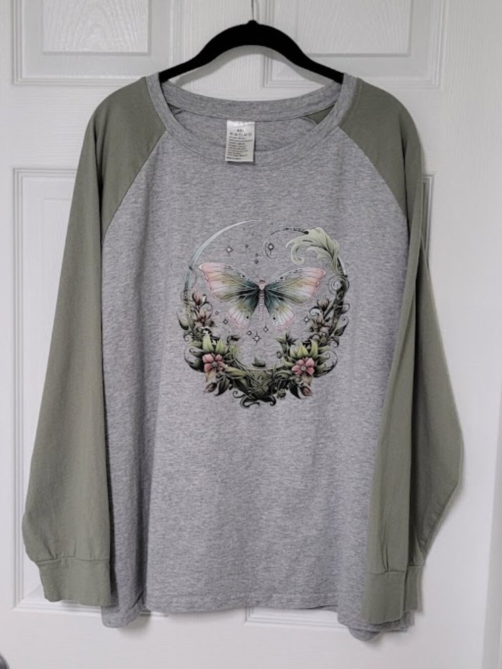 4XL Butterfly Floral Graphic shirt Cottagecore Fairycore Long Sleeve Raglan Top